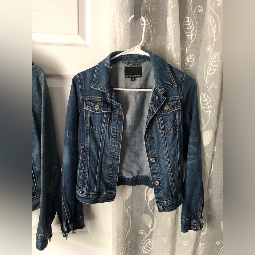 2 pcs Banana Republic Denim Trucker and cropped jackets button up women size XS - Picture 5 of 16